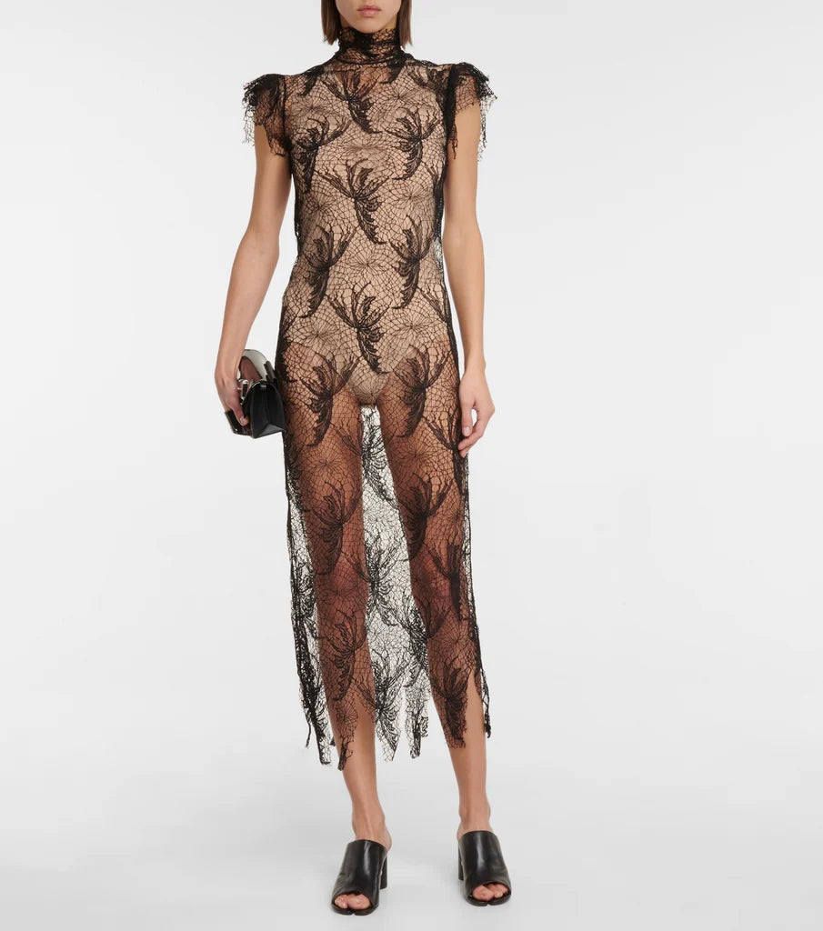 MAISON MARGIELA Semi-sheer Netted Maxi Dress Clutch MAISON MARGIELA Semi-sheer Netted Maxi Dress Clutch